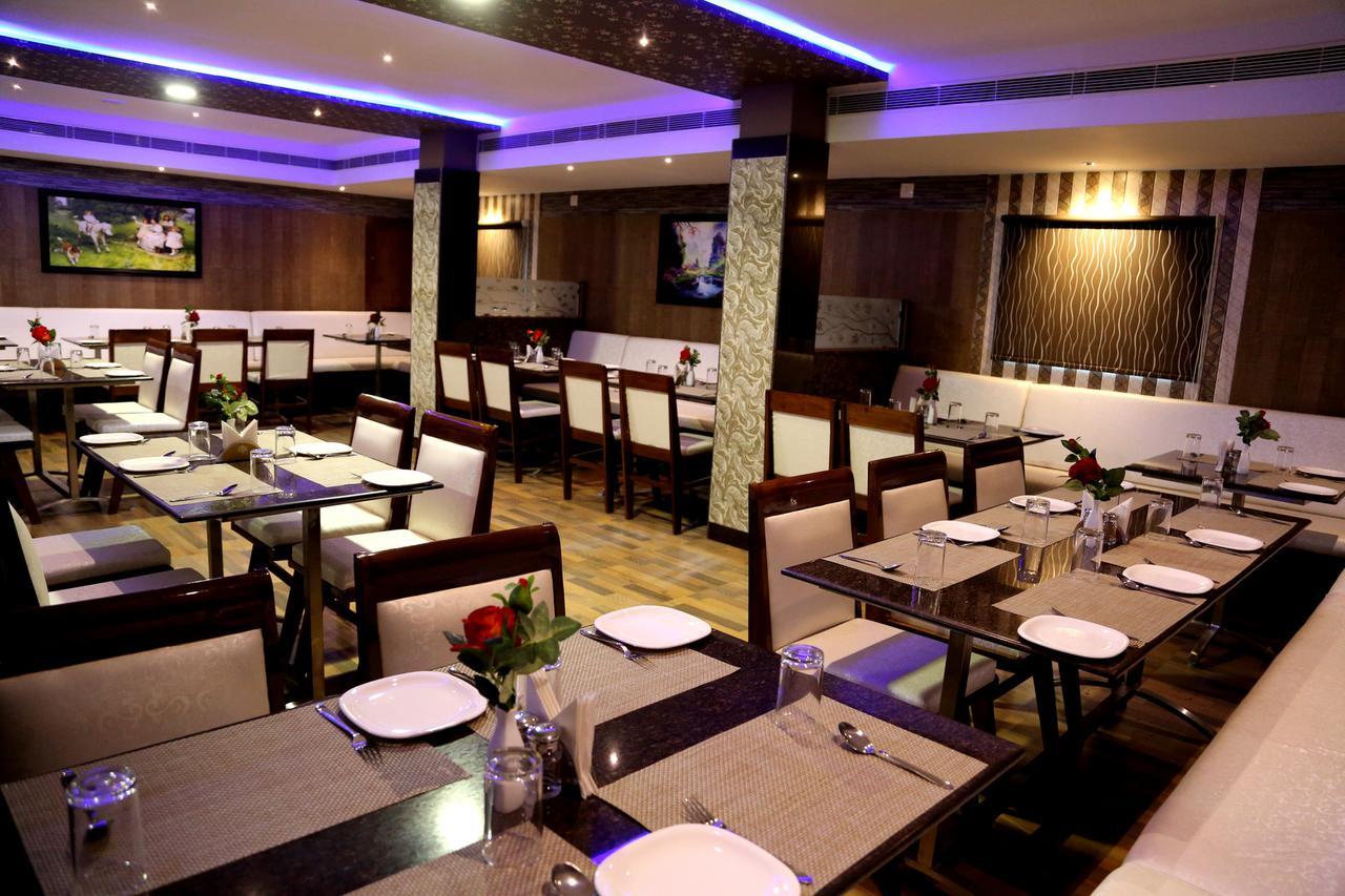 Venky'S Delight Rajahmundry Ngoại thất bức ảnh