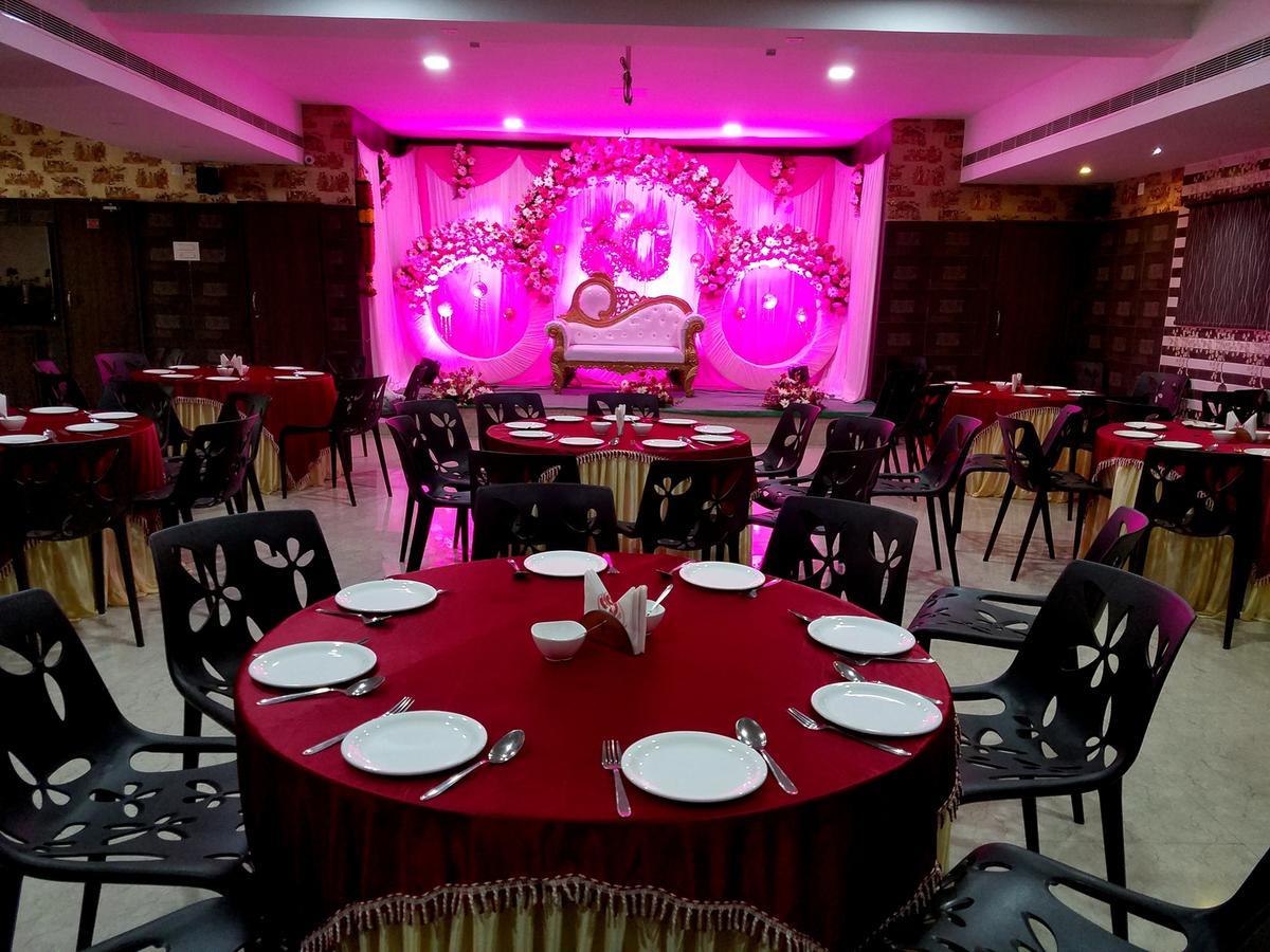 Venky'S Delight Rajahmundry Ngoại thất bức ảnh