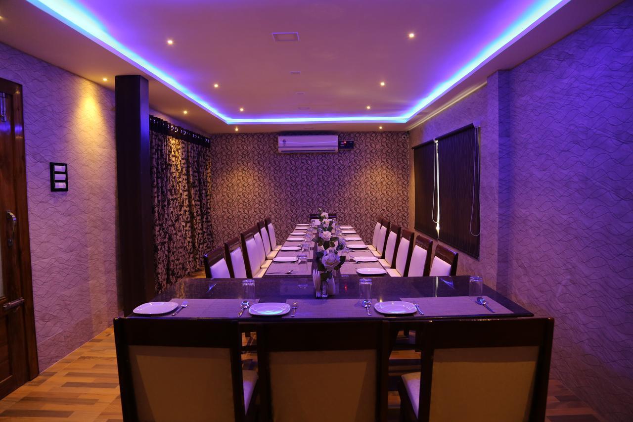 Venky'S Delight Rajahmundry Ngoại thất bức ảnh